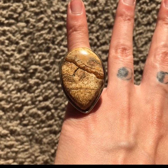 🏜 Desert Stone Ring 🏜 - Picture 1 of 9